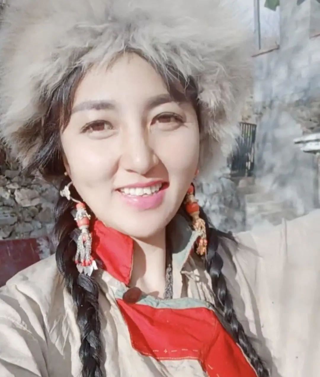 网红拉姆遇害一周年:曾遭丈夫家暴毒打,离婚后被报复