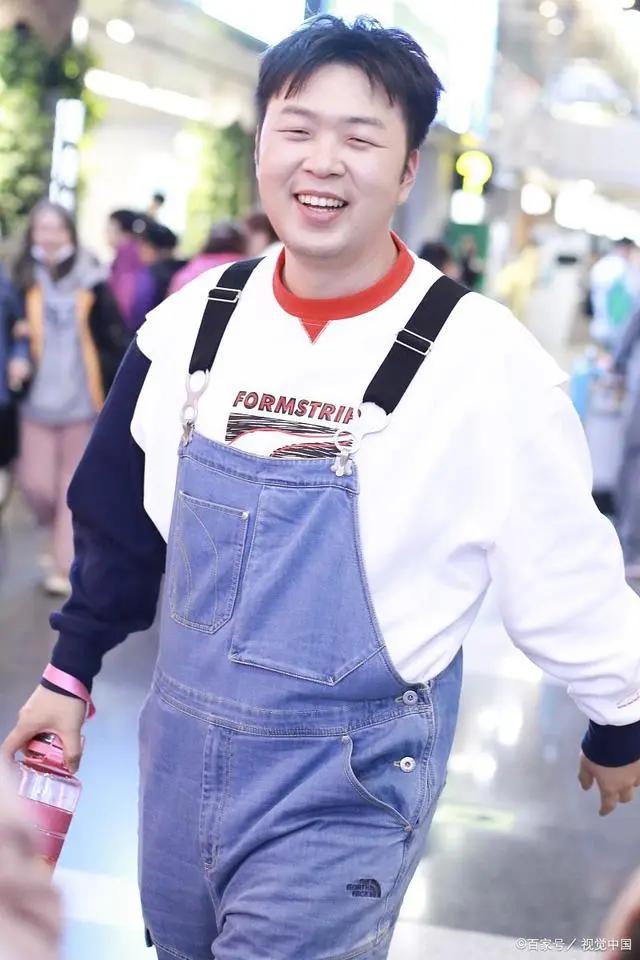 网传杜海涛沈梦辰领证后分手,深夜宣布取消婚礼