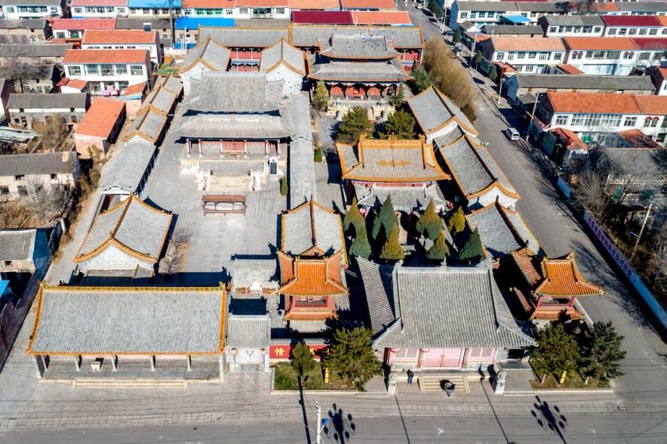 山西长子安乐寺—大贪官榆林市原市委书记胡志强佞佛的罪证