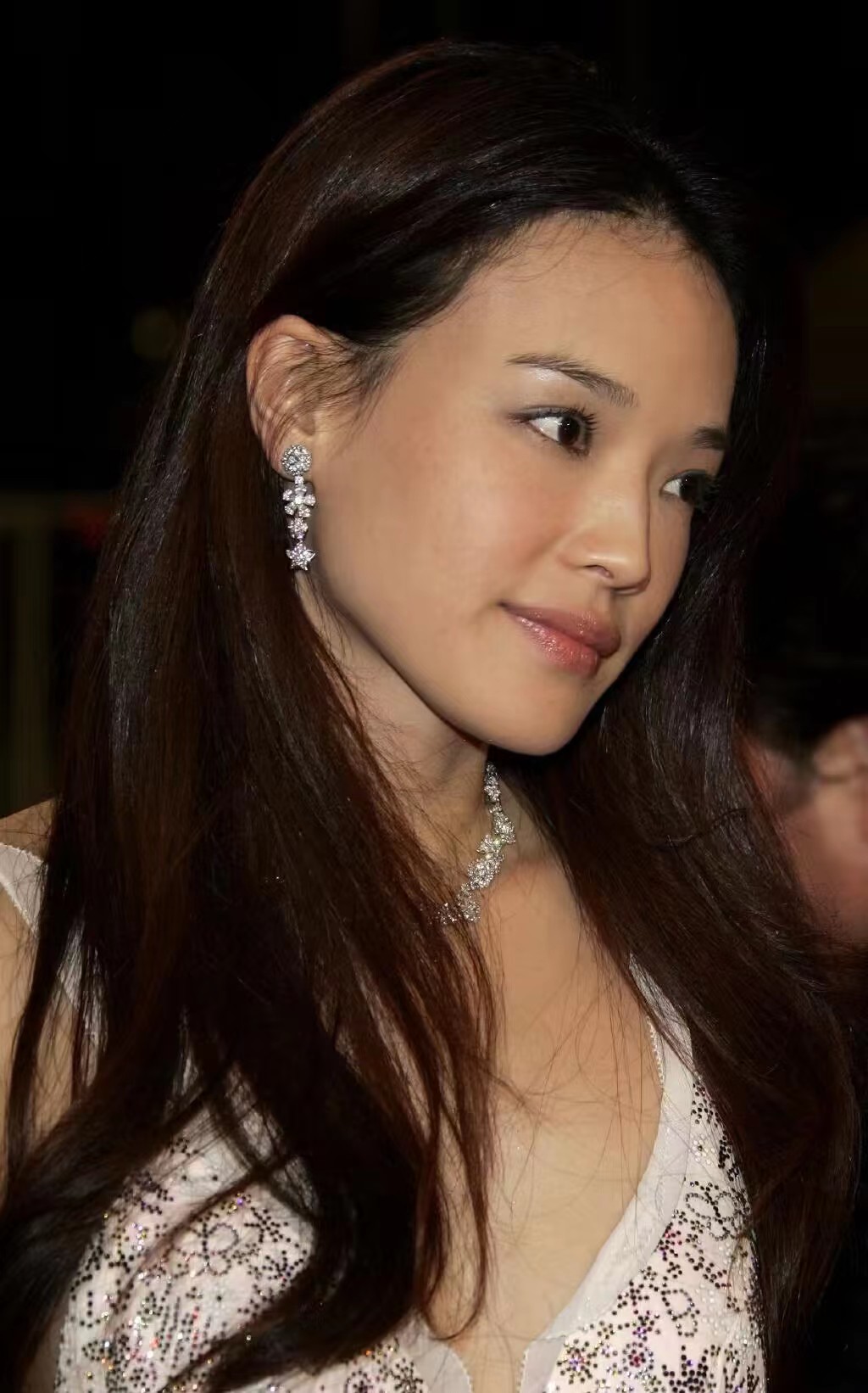 舒淇越来越自信了,就算是在生图镜头下,也依然很美!