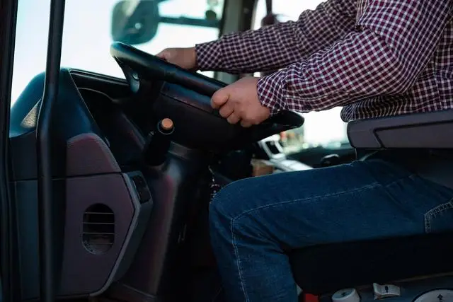 案例:山东省大老虎孙淑义,认情人做"干女儿"集资40亿