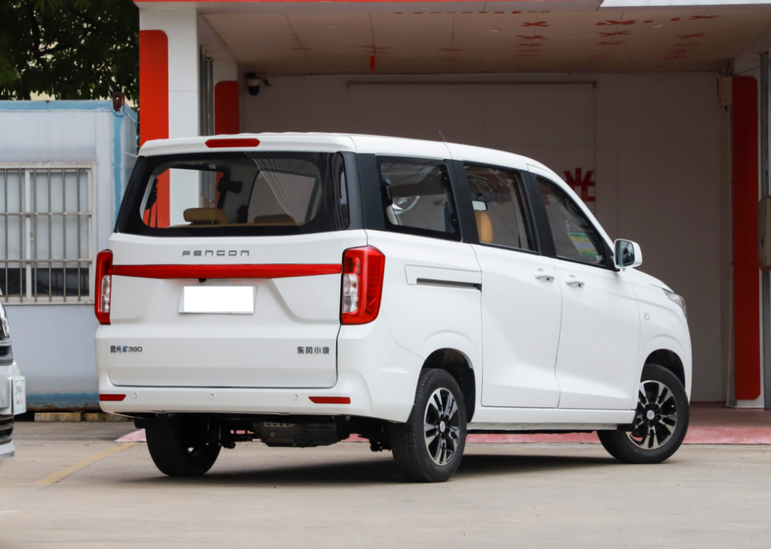 搭载刀片电池,一公里仅7分钱,风光e380成交价9.48万起