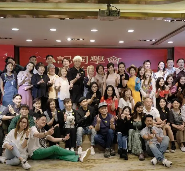 "亚视李嘉欣"蔡晓仪近照流出,脸蛋圆润精神好,曾陷"降头门"