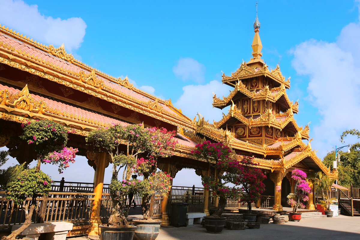 云南芒市,黎明之城,烟火气息浓郁