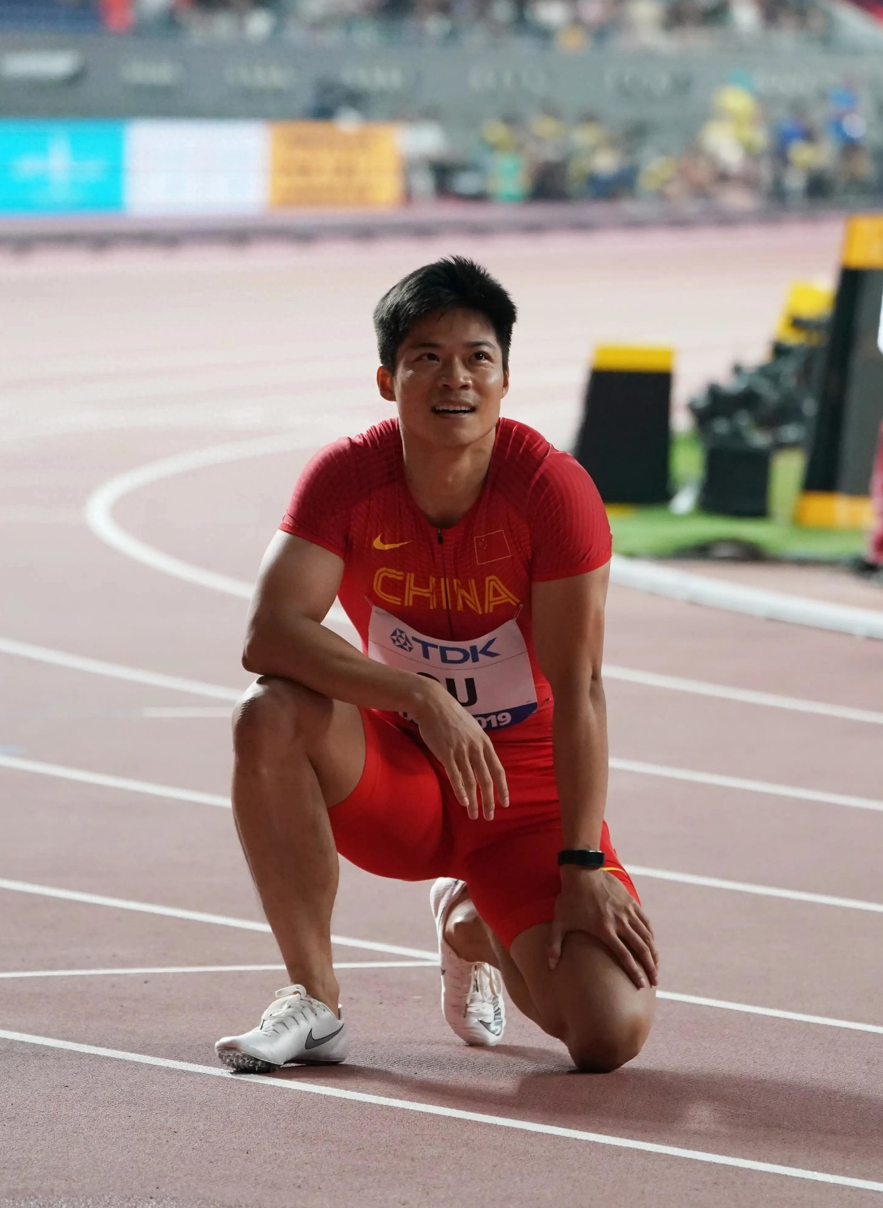 苏炳添的最佳成绩,60米6秒42,100米9秒83