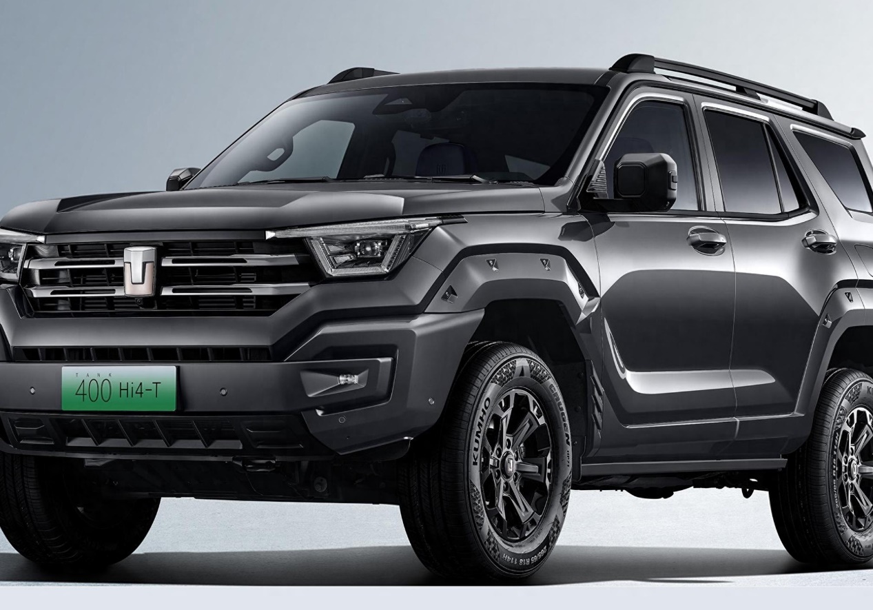 纯正硬派suv?坦克400 hi4-t发售 门槛更低 性能不减