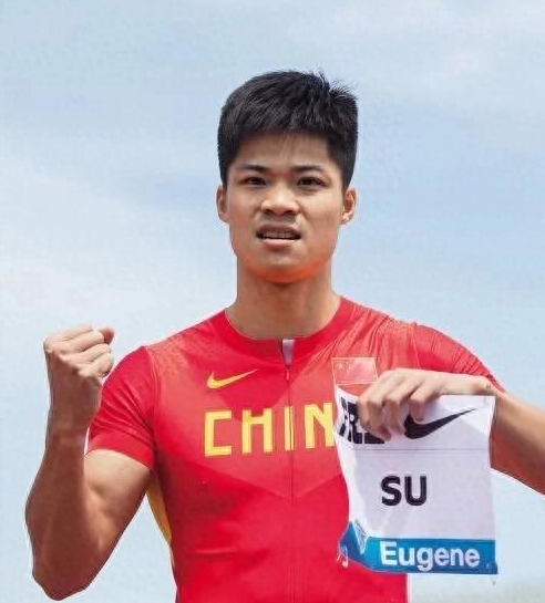 苏炳添的最佳成绩,60米6秒42,100米9秒83