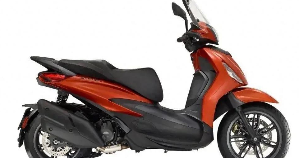 比亚乔beverly400:奢华,动力与安全并存的踏板摩托车