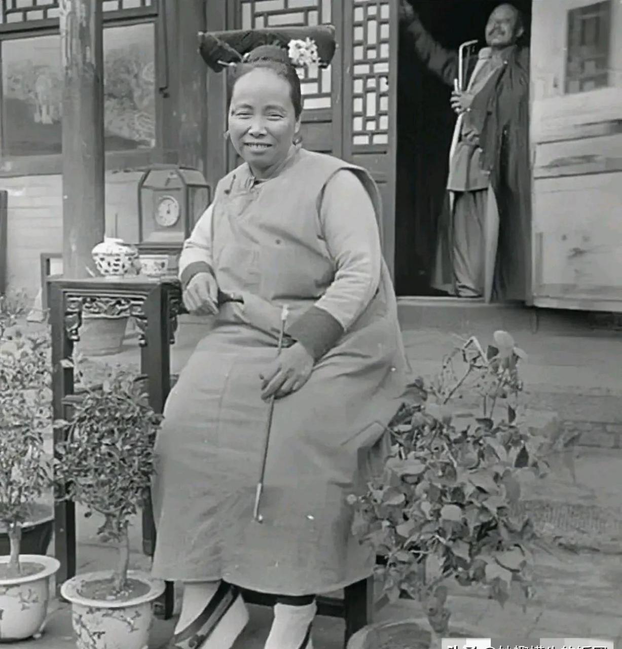 古代还有女太监?比男太监还惨!净身之后生死两难!