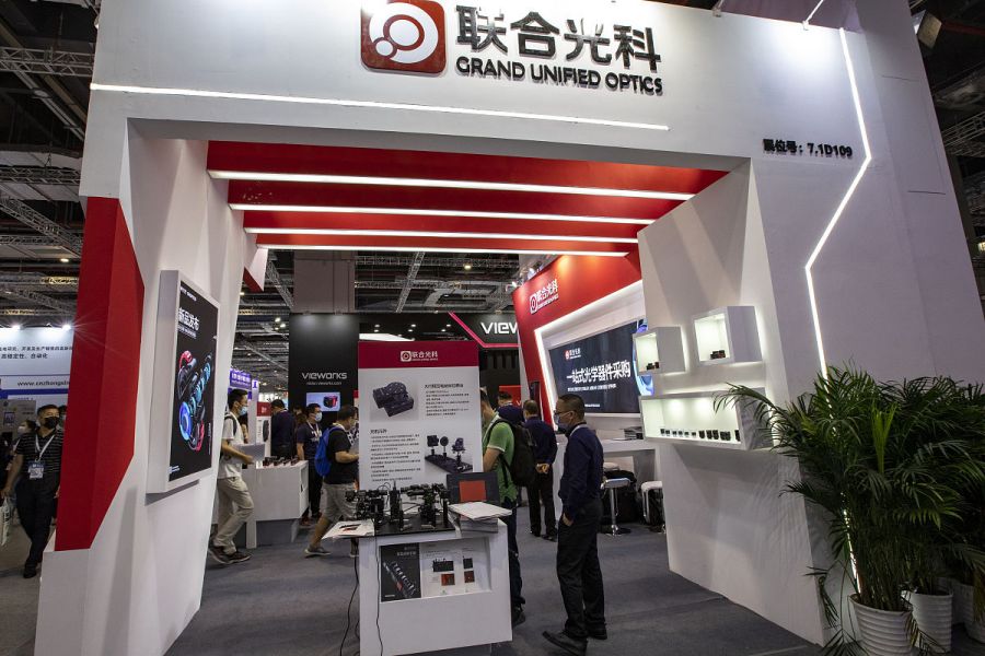 联合光电:创新引领,业绩稳健,走向全球市场的科技先锋