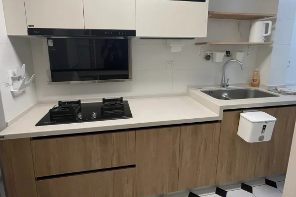 51平米的老破旧小,确功能全面,几乎将所有的空间都发挥到了