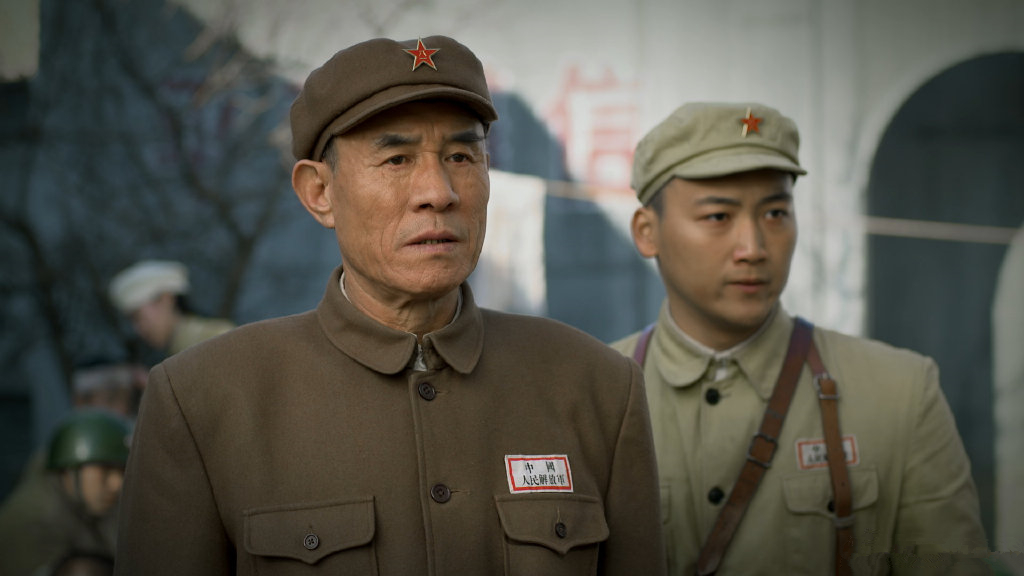 《沸腾的群山》天津卫视首播,辽沈战役开局,革命乐观,干劲十足