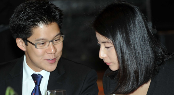 霍启刚就任新职,成中粮集团外部董事,网友:郭晶晶太旺夫