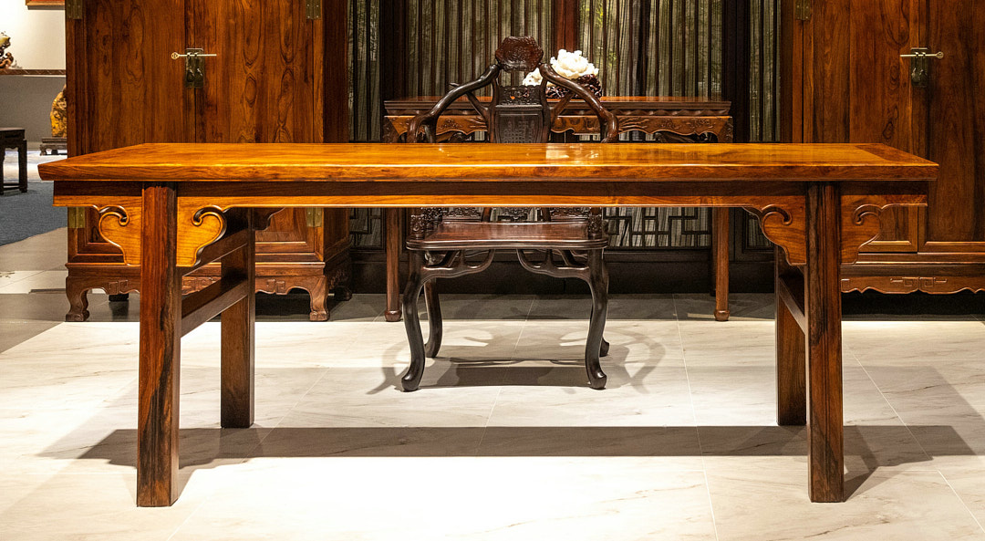 挥毫泼墨必不可少的书房重器:海南黄花梨夹头榫大画案