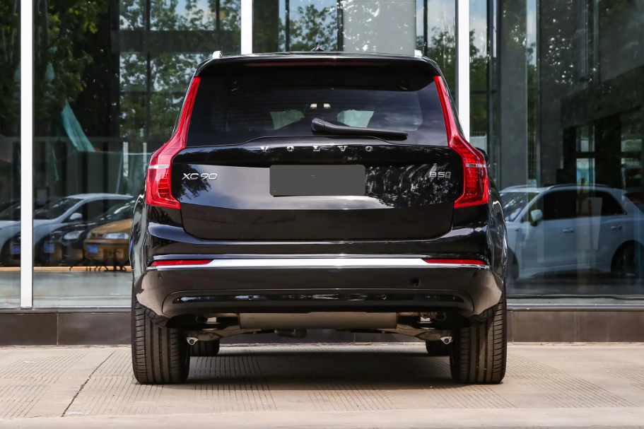 行情!2024款沃尔沃xc90上市就有15万优惠,为何还是销量不好?