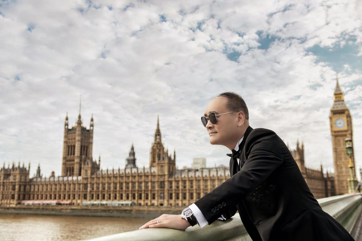 浙江富豪许为平:身家百亿,娶小30岁演员为妻