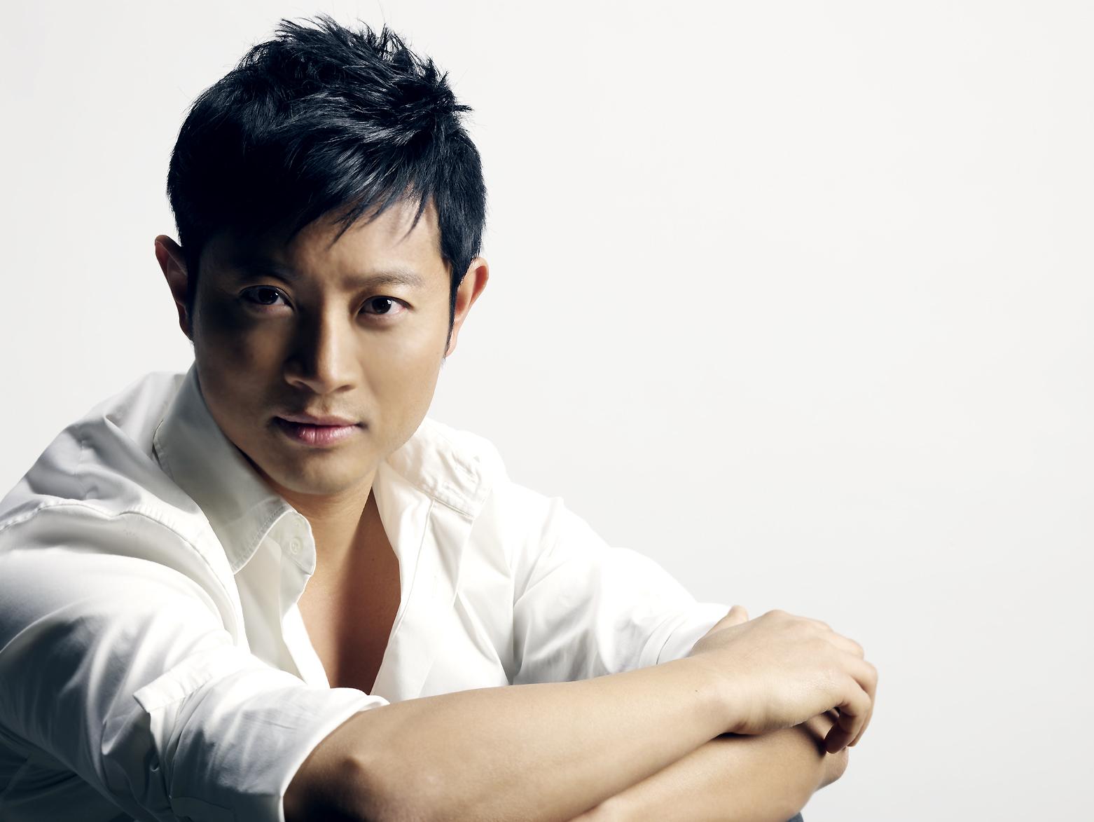 歌手罗中旭被控出轨第二波,自曝早已妻离子散,其评论区沦陷