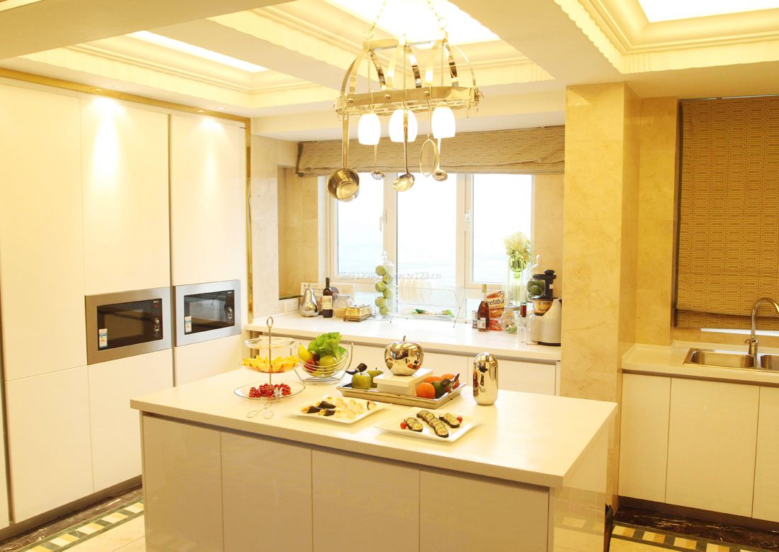 开放式厨房装修指南:健康与美观并重,教你打造舒适烹饪空间