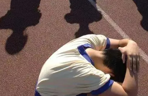 纪实:四川恶徒李文忠,打母亲砍父亲,他的所作所为远超常人想象