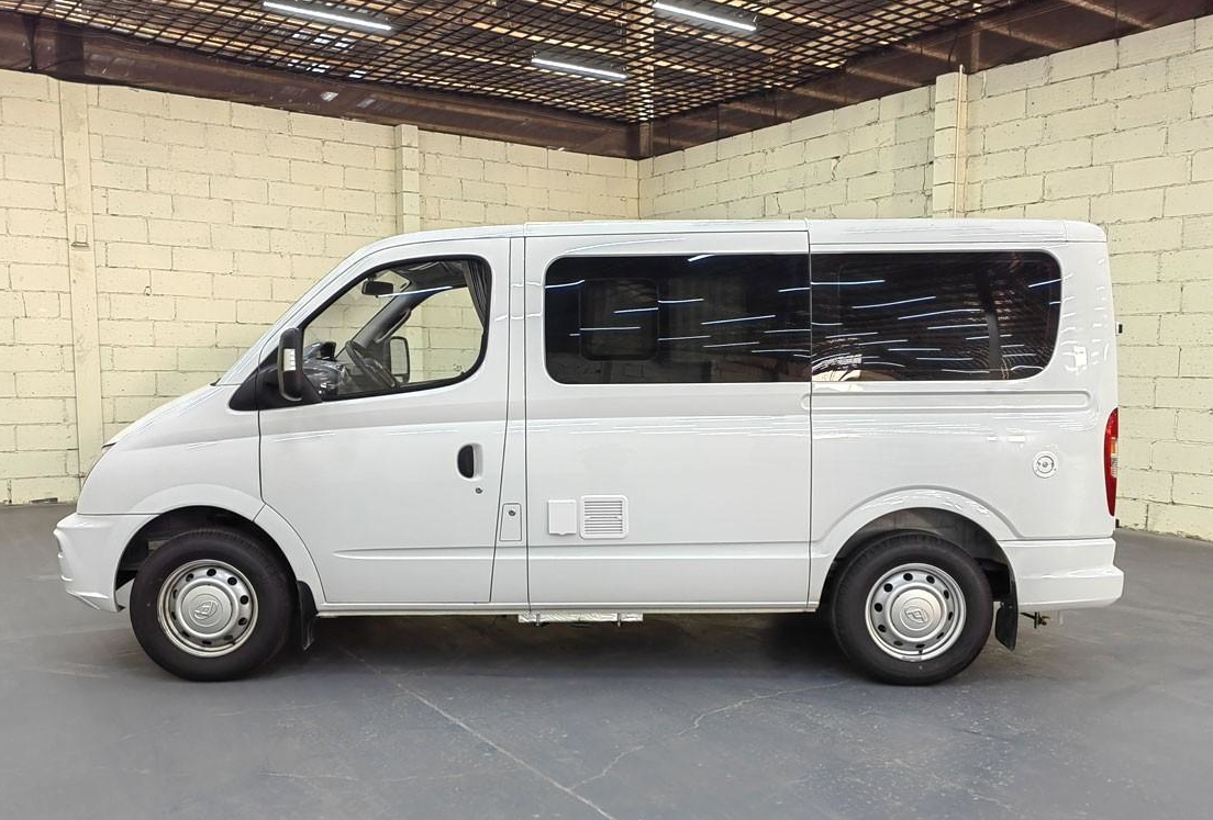 可下地库好停车,大通v80低顶露营车,5座两床,起售价12.88万