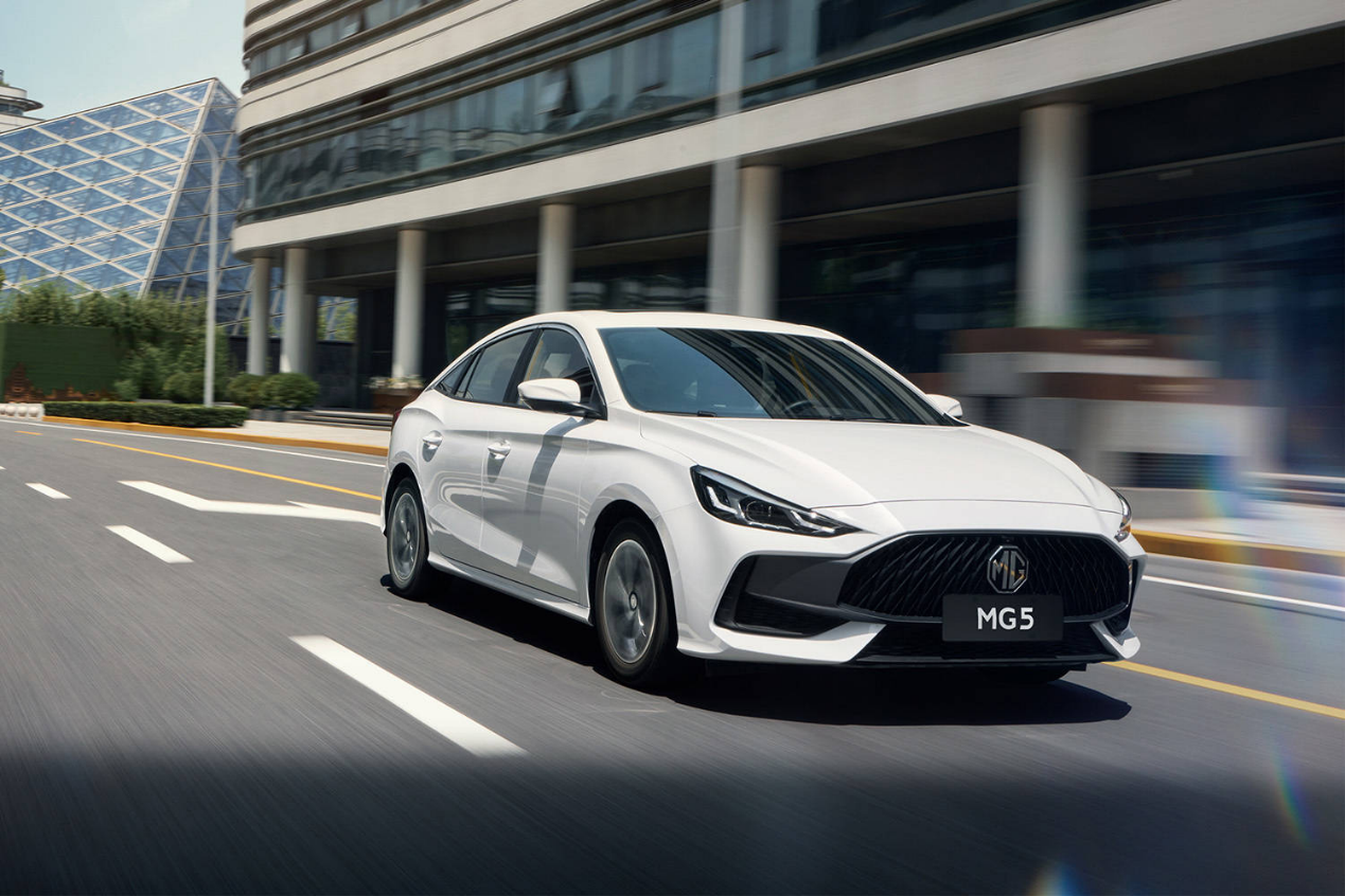 2023款名爵mg5正式上市,7.29万元起售,并推出了限时惊喜价