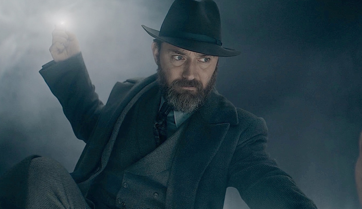 《哈利波特》厄里斯魔镜:邓布利多是怎么把魔法石放进去的?