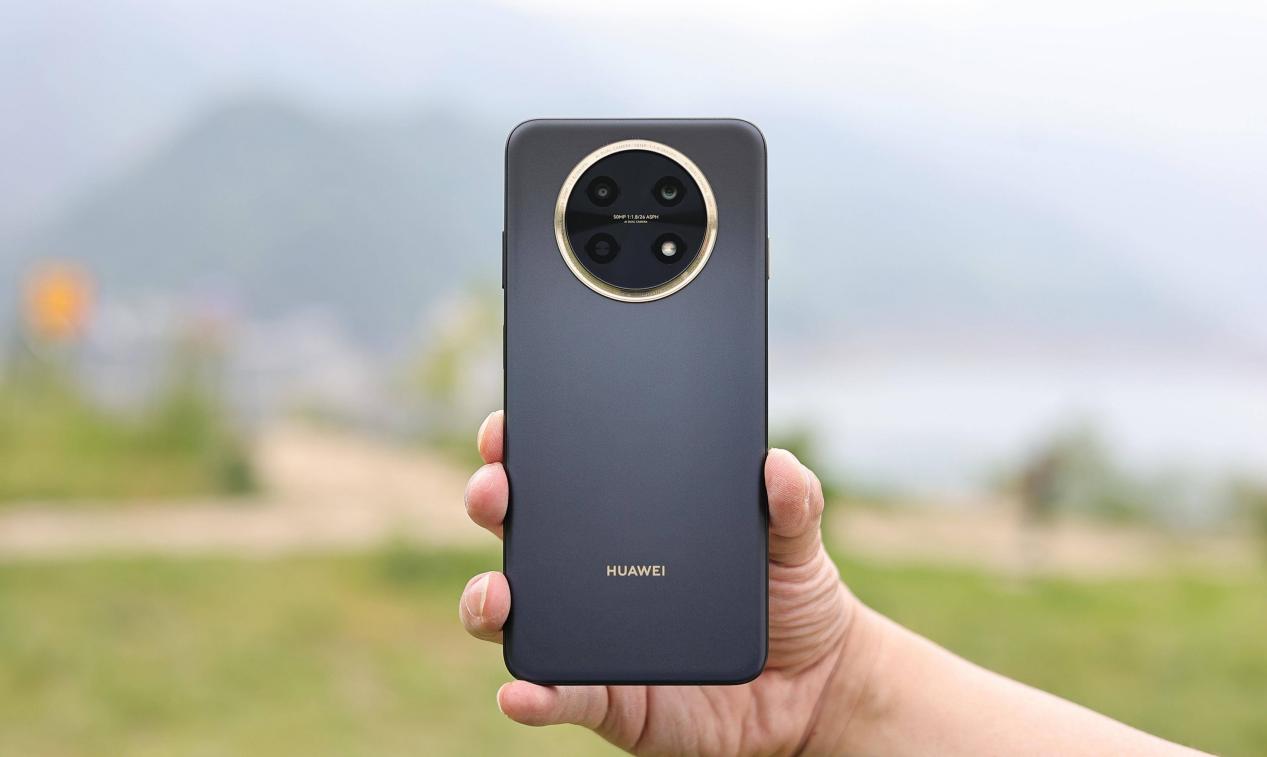 麒麟芯片 鸿蒙4.1,华为畅享70x携7000mah大电池回归,强