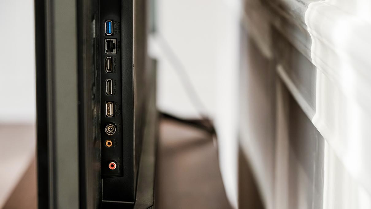 百级分区 1000nits峰值亮度,tcl75v8g电视体验,开启大屏盛宴