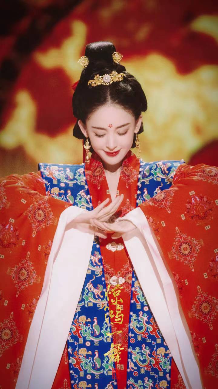 古力娜扎的央视"汉服"造型,让我一眼看懂什么是东方美人!