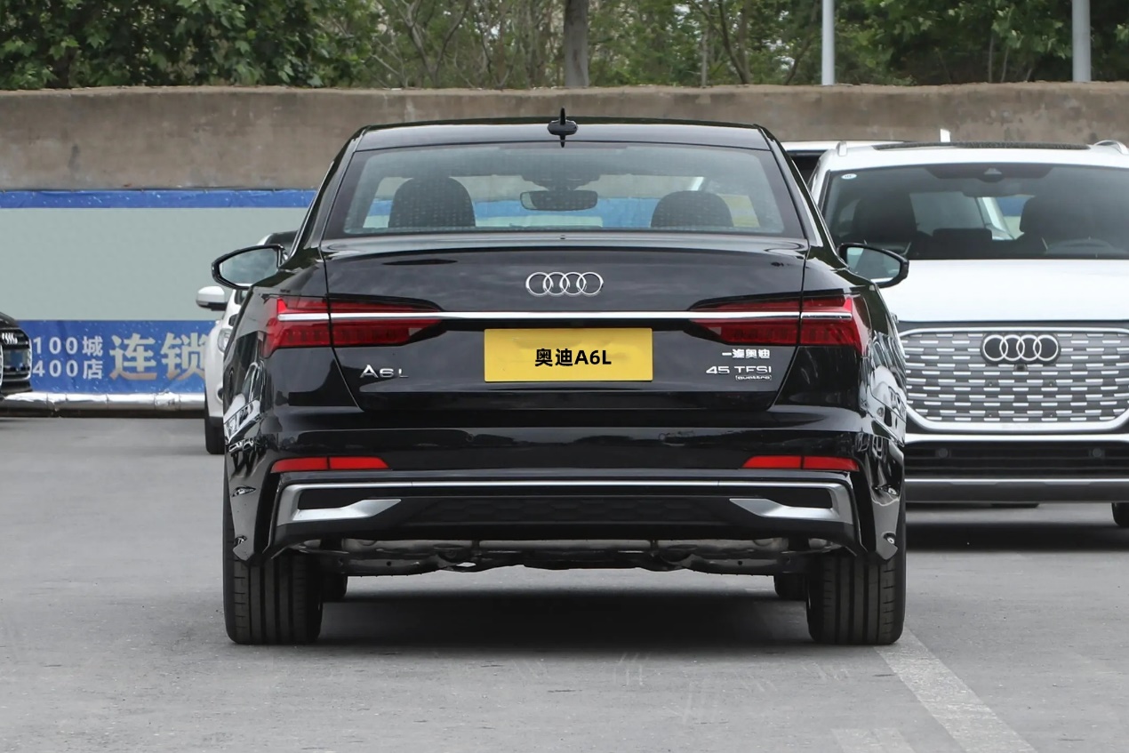2024款奥迪a6l上市,提供2.0t3.0t动力,售价42.79-65.68万元