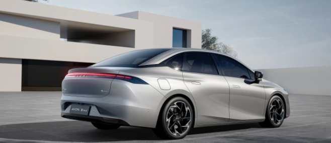 2024款aion s正式上市,外观内饰均调整,售14.99万起