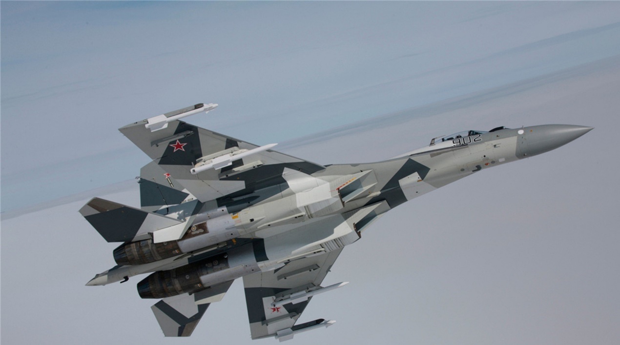歼15:苏33复制品?俄军最差舰载机!