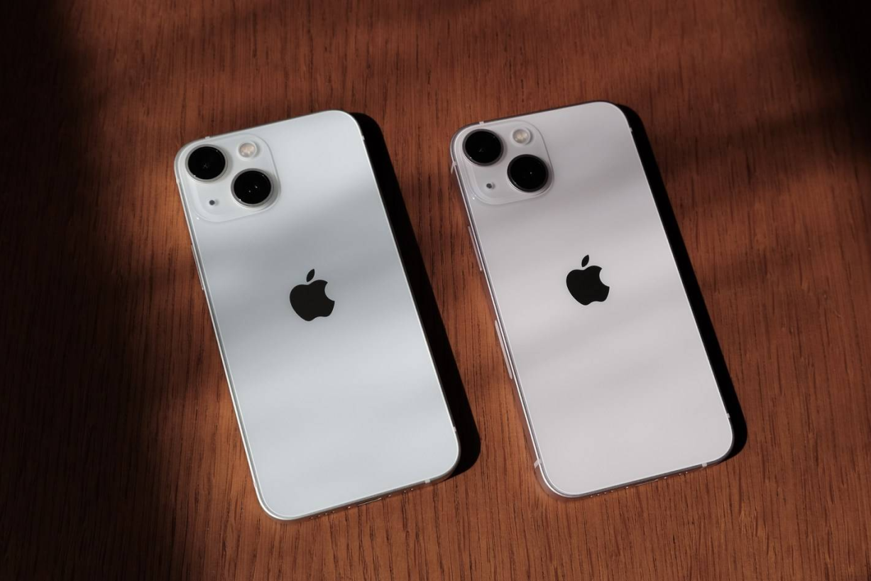 消费者“疯狂”购买，iPhone 13再夺第一，背后有三大原因！