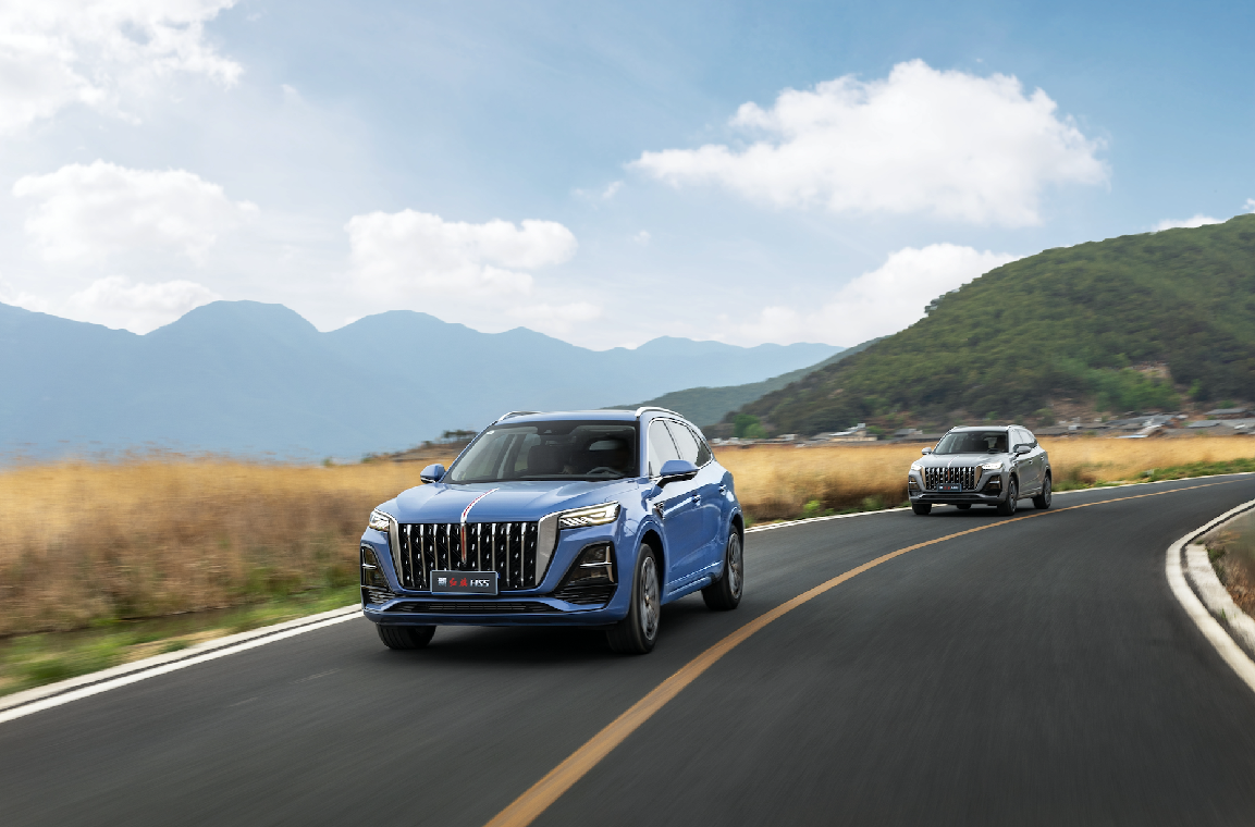 金秋出游想要舒适安全 你需要新红旗hs5的硬核技术陪伴