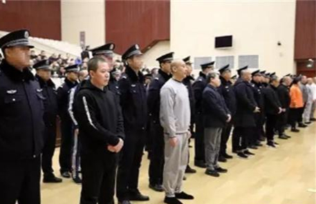 纪实:山西太原黑老大"小四毛"任爱军嚣张跋扈的罪恶人生!