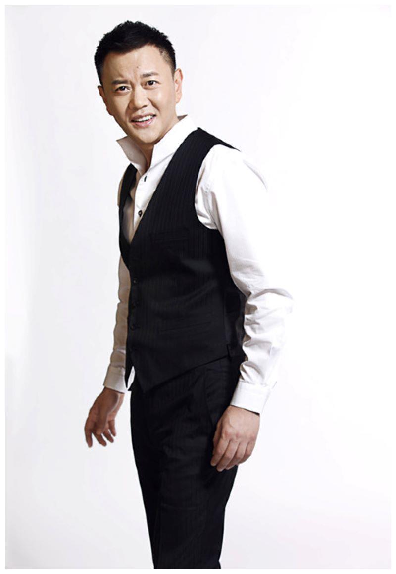 演艺圈隐藏的惊人身份:老戏骨的业余爱好竟是反恐专家和集团老总