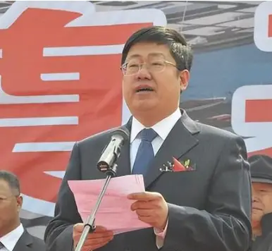 案例:"大老虎"王延东大搞"面子工程"酷爱耍官威,敛财2200万