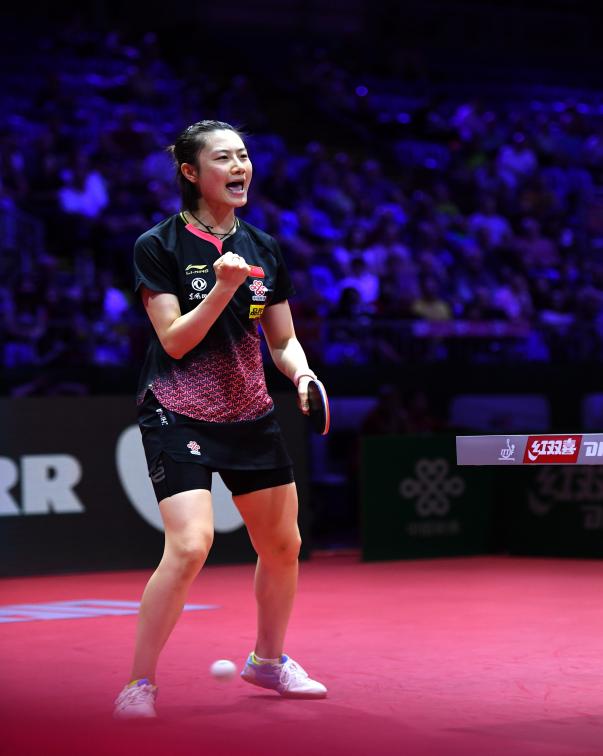 丁宁退役3年现身,与刘诗雯互动揭秘两人真实关系!