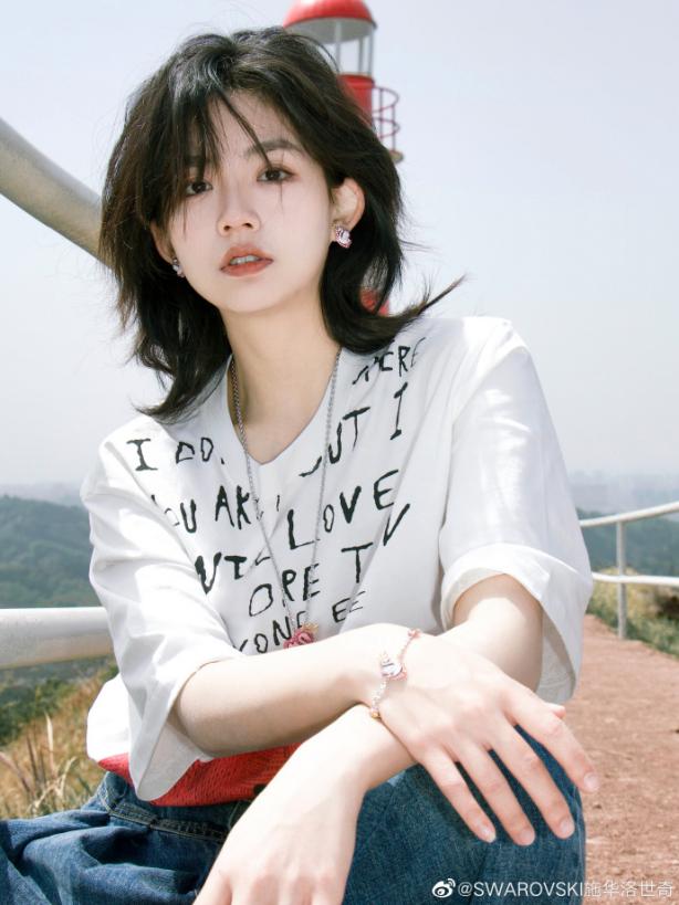 swarovski是什么牌子?不同的风格应该选择什么样的首饰?