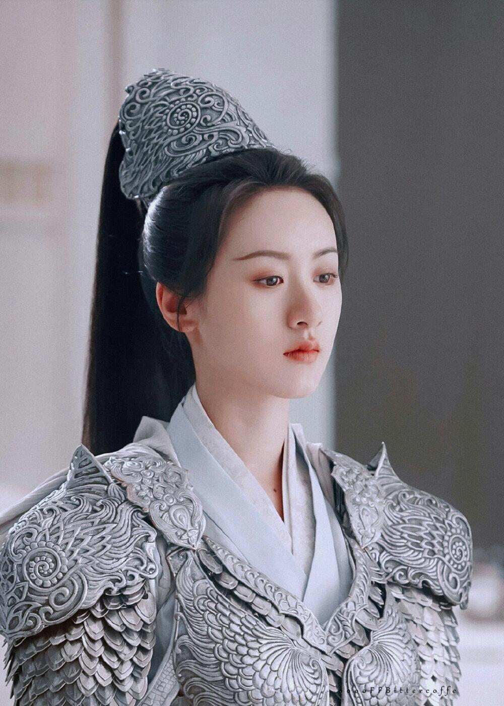 当年的我一定是"瞎"了,才会觉得袁冰妍演的璇玑又丑又尴尬