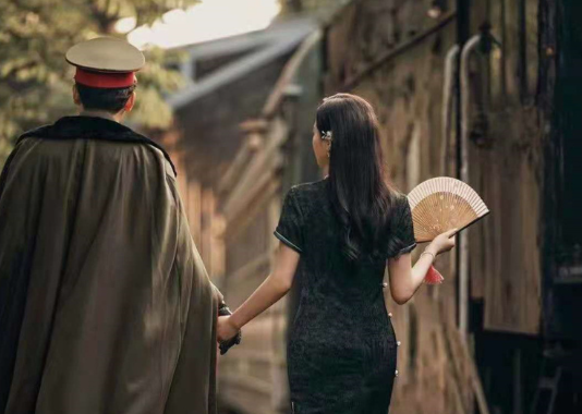 奇闻故事:恶霸军阀强抢民女,高人前来除公害