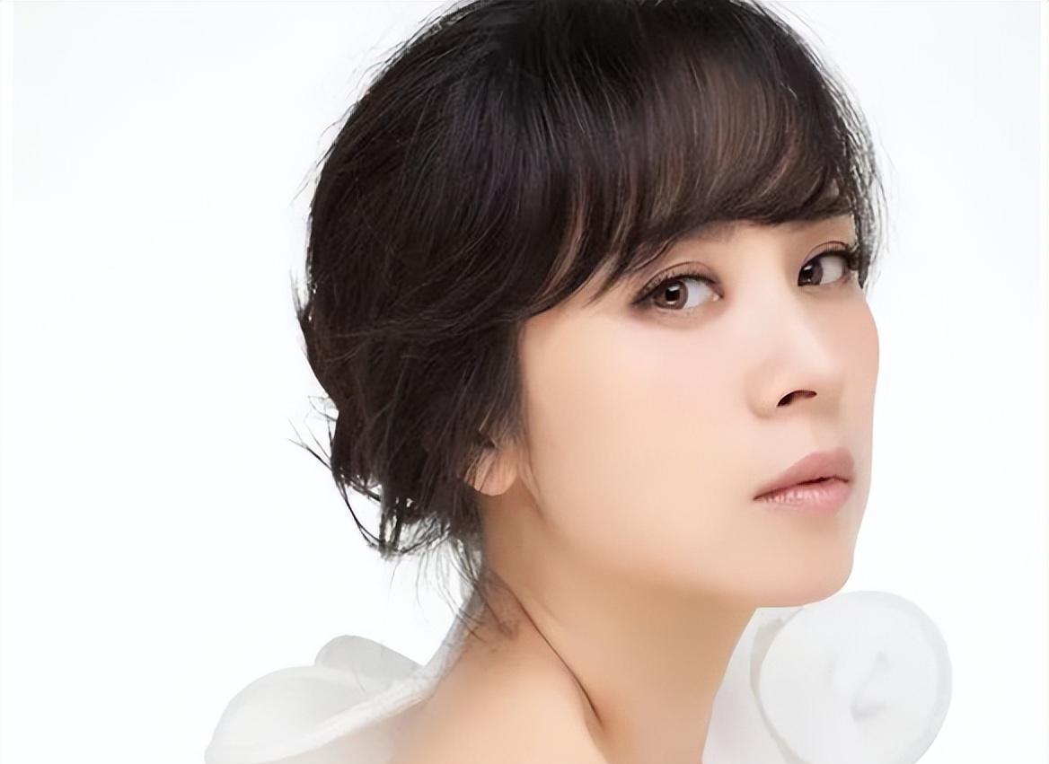 《都挺好》里的"蔡根花"涂凌:私照撞脸海清,戏里戏外判若两人