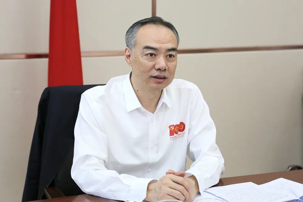 准"70后"政法老将訚柏任中央政法委秘书长!