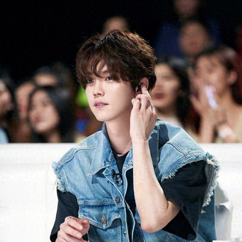 揭秘杨紫与鹿晗的真爱故事:爱情无情坚不可摧!