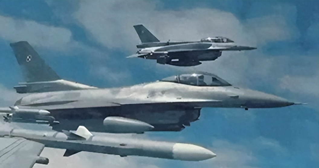 大批f16铩羽而归!