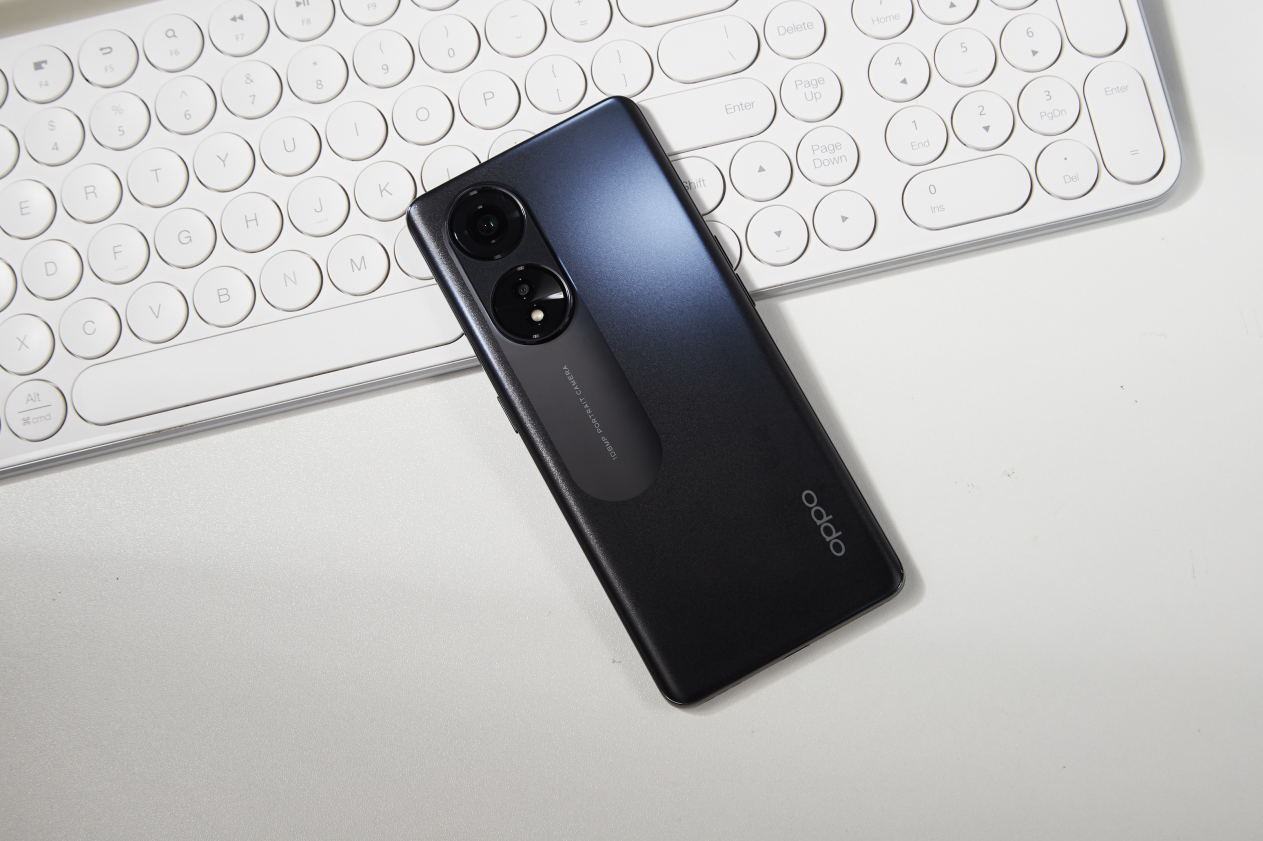 oppo备货7000mah新机,高至16g 512g存储,两千档价位