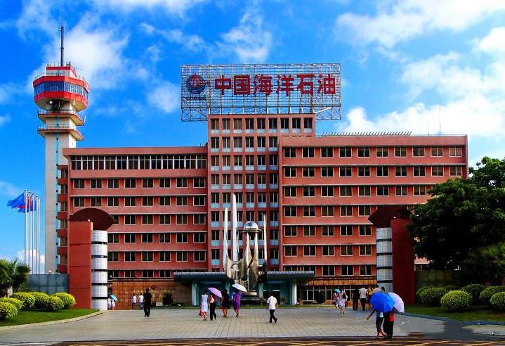 纪实:广东"巨贪"杨思涛:35岁担任军职,在美国有30套豪宅