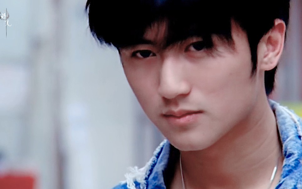 谢霆锋被问:王菲和张柏芝谁的身材好?不料他当场发飙,吓坏众人