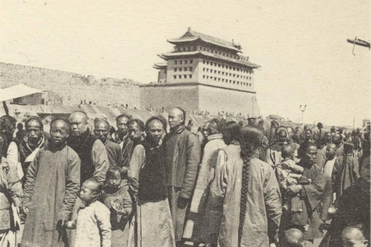 1937年,19岁少女帕梅拉在北京狐狸塔被挖心,凶手迄今是迷
