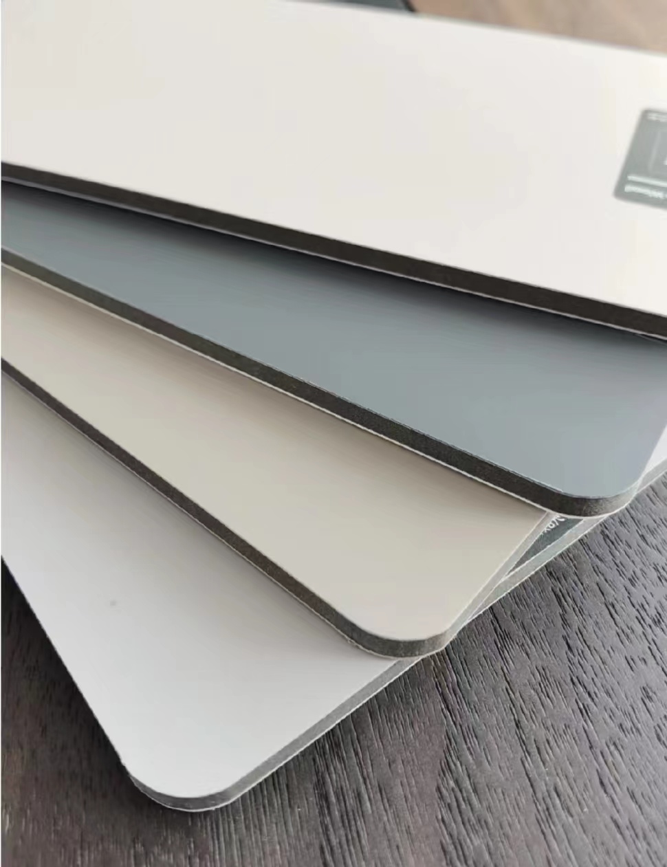 碳晶板全屋装修的利和弊